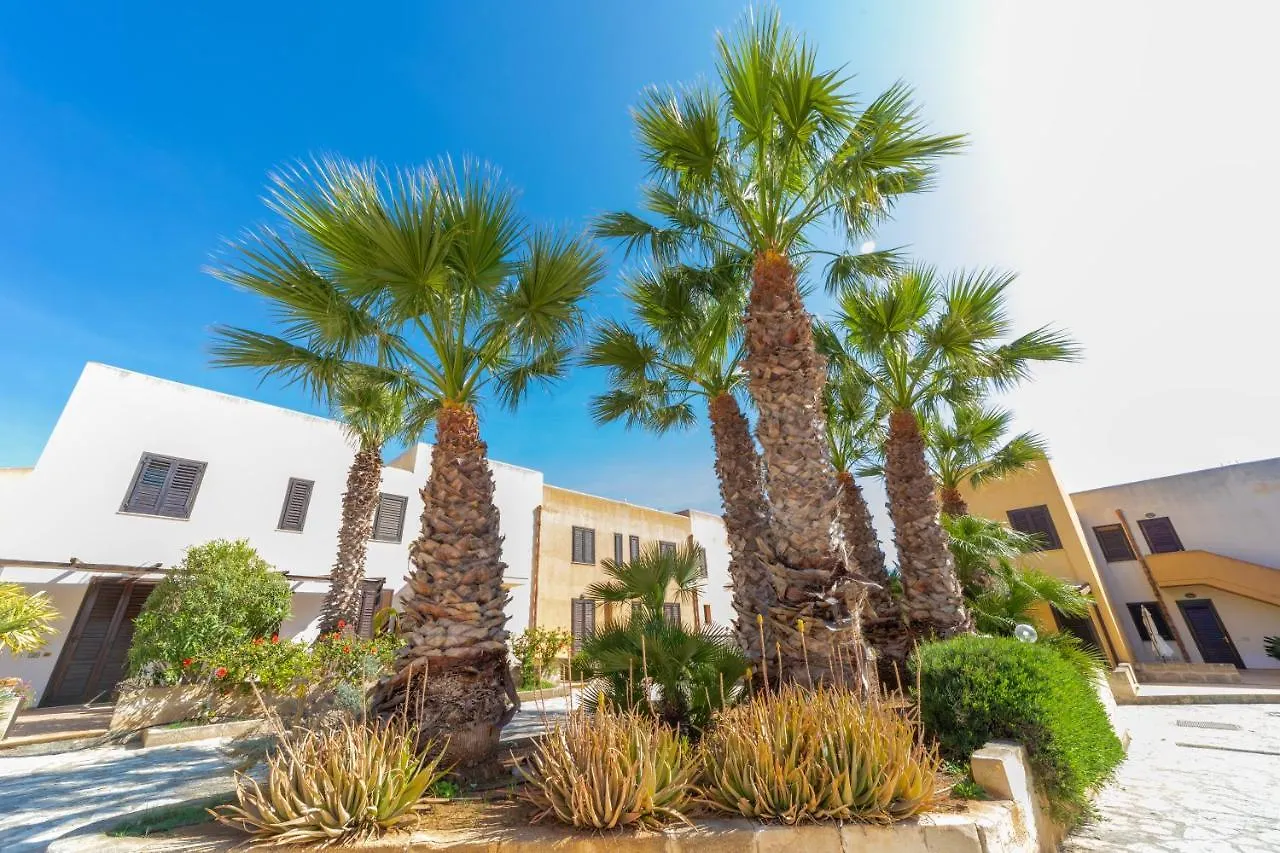 Aparthotel Elimi Favignana Apartments - Residence In Citta