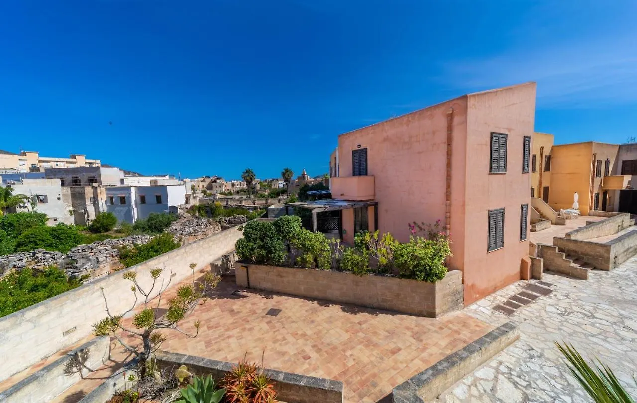 Elimi Favignana Apartments - Residence In Citta
